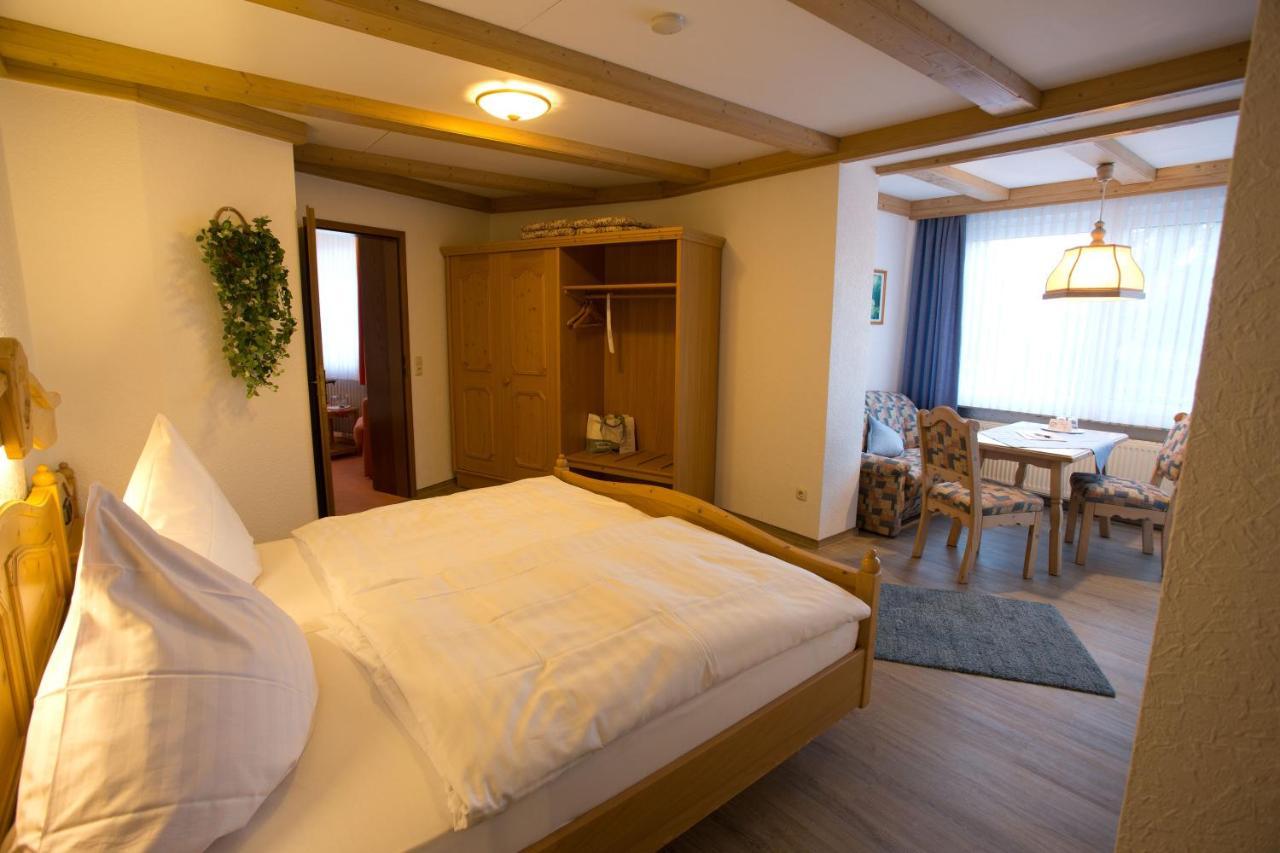 Landhotel Teuteberg バート・アロルゼン エクステリア 写真
