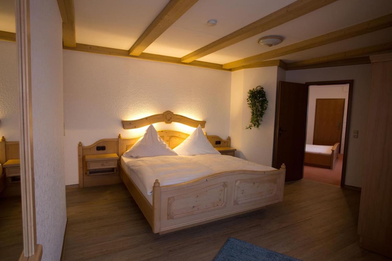 Landhotel Teuteberg バート・アロルゼン エクステリア 写真